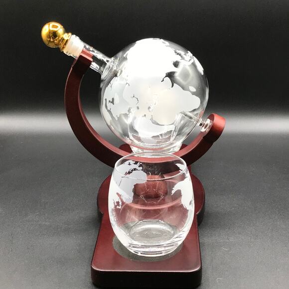 World Globe Liquor Decanter Set with Handmade Ship and 2 Barware Glasses 850 ML - Picture 13 of 14